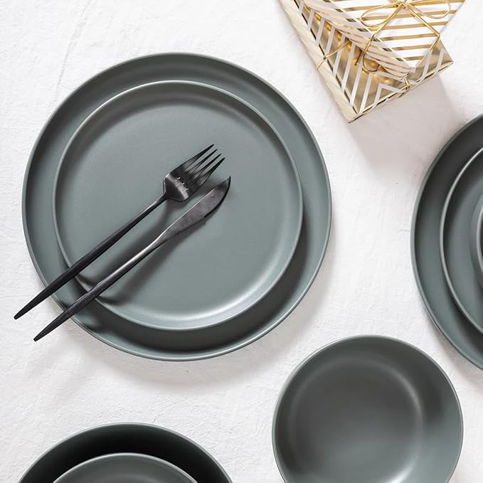 Stoneware Dinnerware Set, 16 Piece Plates and Bowls Set for 4, Microwave and Dishwasher Safe Tableware (green)