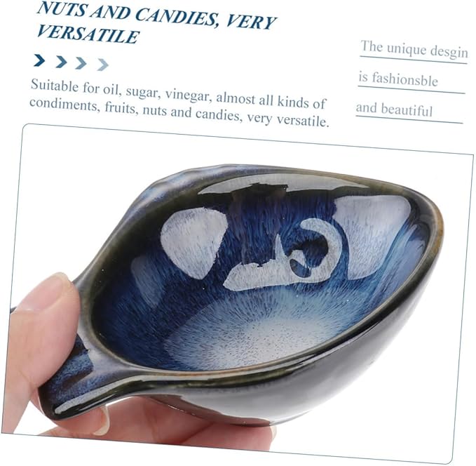 2Pcs Ceramic Dipping Dishes Small Fish Shaped Sauce Plates for Condiments Seasonings and Appetizers for Home Parties Weddings and Celebrations