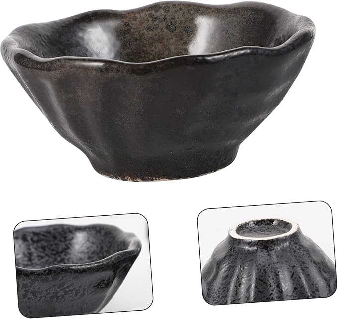 1Pc Creative Japanese Style Irregular Ceramic Sauce Dish Unique Condiment Plate for Dipping Sauces Seasoning and Appetizers Elegant Design for Home and Restaurant Use