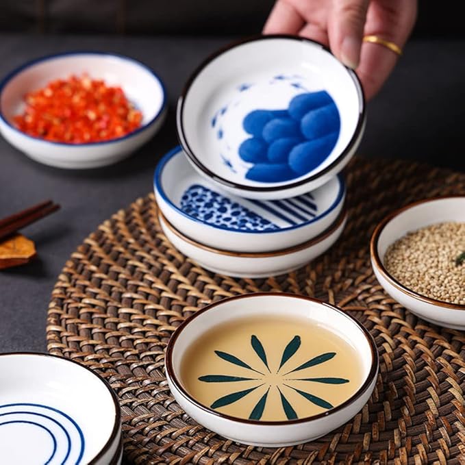 Japanese Retro Ceramic Side Dishes Set of 4, Ceramic Sauce Dipping Bowls Porcelain Side Dish Bowl, 3.54 Inch Mini Seasoning Dish for Ketchup, Sushi, Snack, BBQ and Other Party Supplies