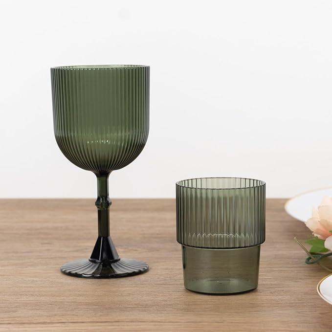 TCF Linen 12 Pack Hunter Green Plastic Wine Goblets, 9oz Ribbed Reusable Shatterproof Drinkware for Weddings Parties Catering Cocktails and Desserts Cups