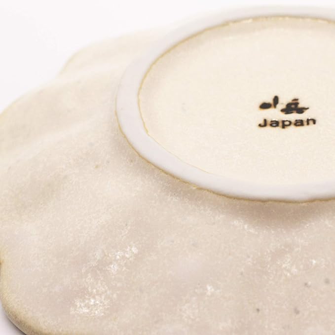 Mino Ware 555-0005 Kaneko Komohei Linka Plate, White Kneeling Flower, Diameter 5.5 inches (14 cm), Microwave and Dishwasher Safe, Made in Japan