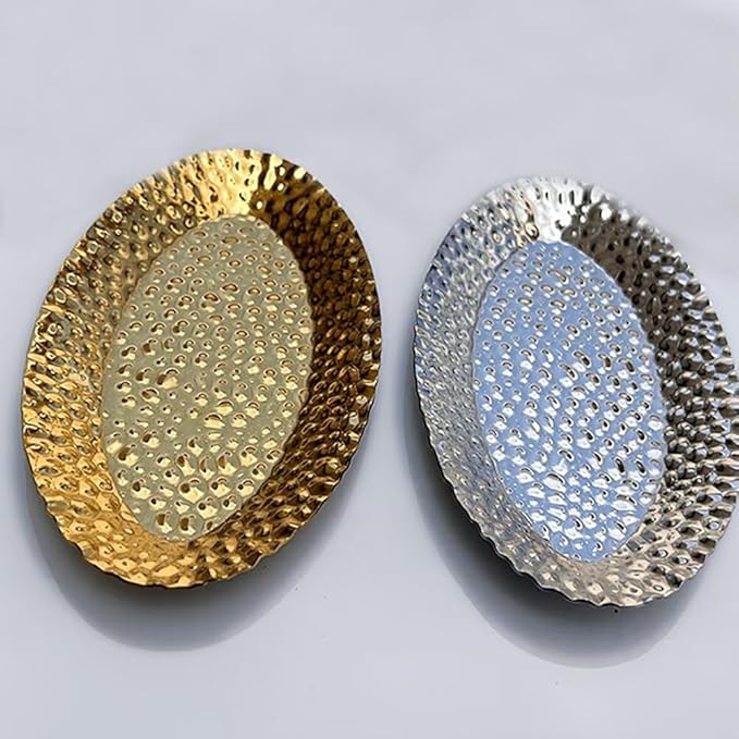 Mini Serving Platter Stainless Steel Serving Tray Hammered Ship Shaped 7.1 x 4 Inch Small Dessert Plates Coffee Table Tray Decorative Plates for Kitchen Party Silver