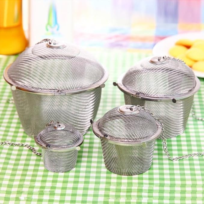 Garneck 11cm Extra Large Tea Infuser Stainless Steel Tea Filter Mesh Strainer with Easy-clean Lid Chain Hook