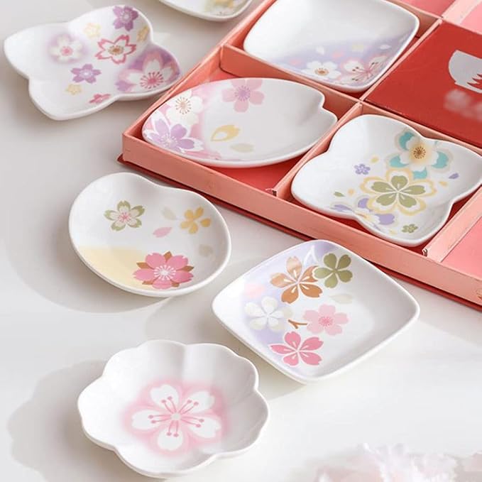 Appetizer Bowls Ceramic Plum Blossom Sauce Dish Sushi Dipping Dishes Appetizer Plates Snack Dessert Porcelain Serving Dish Seasoning Dishes Set of 2 Salad Bowls