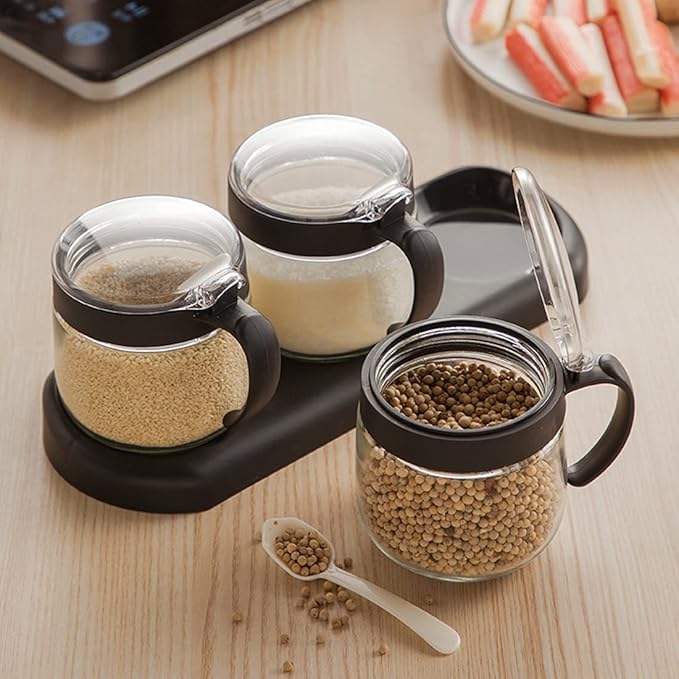 NAN Wind Glass Seasoning Box Set,12oz/350 ml Condiment Set With Lids and Spoon,Clear Glass Condiment Canisters,2Pack Scondiment Jar Set for Sugar Pepper for Kitchen Counter(Black)