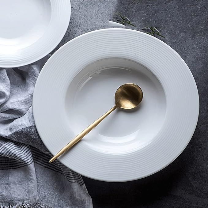 Dining Plate A Simple Ceramic Round Dinner Plate, Suitable for Pasta, Salad, Western Food,