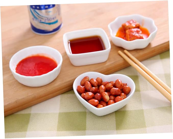 2PCS White Ceramic Dipping Dishes Japanese Style Porcelain Appetizer Plates for Sauces Seasonings and Condiments Elegant for Kitchen Dining