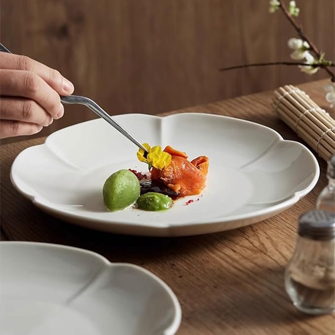 SONGCHAO Party Supplies Creative Lace Dish White Ceramic Dinner Plate Restaurant Hotel Salad Plate Appetizer Plate Commercial Tableware Party Plates (Color : 9.8in)