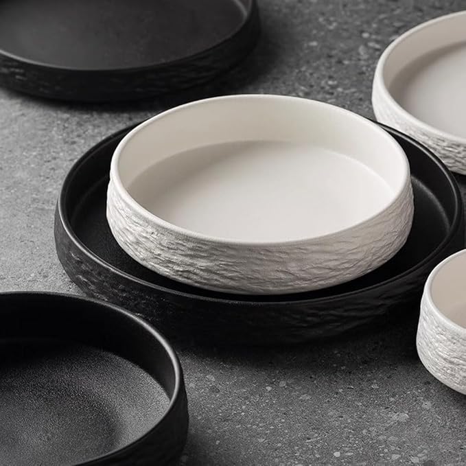 SONGCHAO Party Supplies Creative Hammered Black And White Restaurant Hotel Deep Plate Pasta Plate Ceramic Private Kitchen Special Dinner Plate Serving Plate Party Plates (Size : Small)