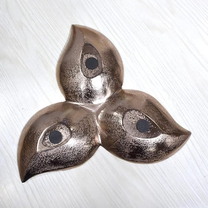 BBH Home's Handmade Bronze Novelty Shaped Aluminium Tray 8.26 x 8.26 x 0.98 AMBBVK038AB2020