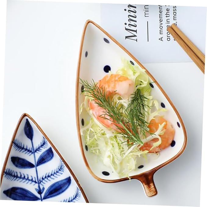 Ciieeo Leaf Shaped Ceramic Dipping Bowls Versatile Seasoning Dish Snack Plate for Appetizers Fruits and Condiments Unique Design for Home Parties Outdoor Events Random Pattern