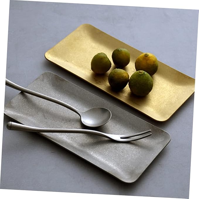 PRETYZOOM Vintage Metal Serving Tray Multi Functional Dessert Plate Towel Dish for Home Hotel Use Easy to Clean Storage for Snacks Accessories