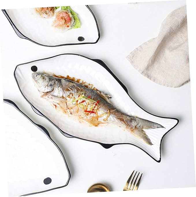 Ceramic Fish-shaped Steaming Dish Medium Smooth Surface for Serving Fish and Desserts Restaurants
