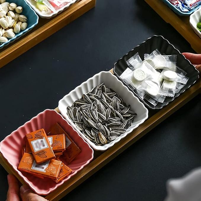Dipping Sauce Dish Dipping Bowl Appetizer Plates Sauce Dish Ceramic Dipping Bowls 3 Compartment Divided Soy Sauce Dish with Tray Appetizer Plates for Snack Dessrt Bowls or Ketchup BBQ Sauce Seasoning