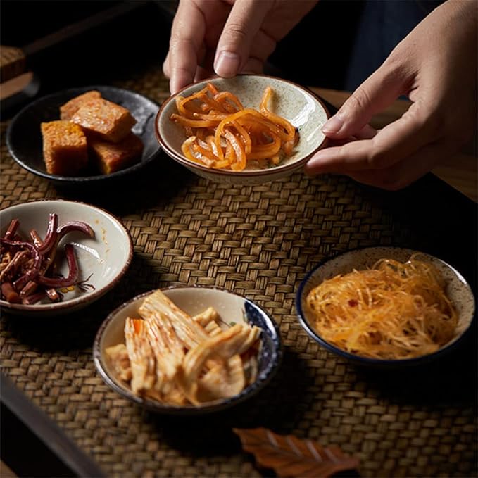 Japanese Retro Ceramic Side Dishes Set of 6, Ceramic Dip Bowls Appetizer Plates, 3.8 Inch Seasoning Dish for Ketchup, Sushi, Snack, Sauce, Dessert