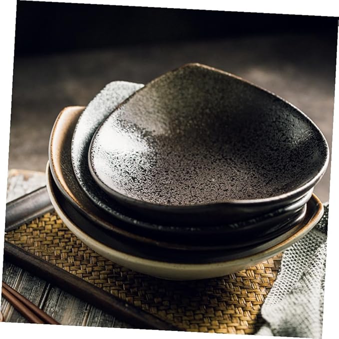 1Pc Japanese Style Ceramic Food Dish Black Marble Serving Plate for Parties Weddings and Home Use Creative Tableware for Pizza Pasta and Appetizers for Housewarming and Special
