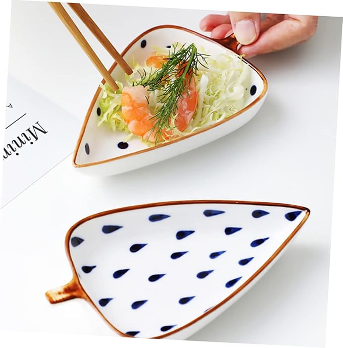 Ciieeo Leaf Shaped Ceramic Dipping Bowls Versatile Seasoning Dish Snack Plate for Appetizers Fruits and Condiments Unique Design for Home Parties Outdoor Events Random Pattern