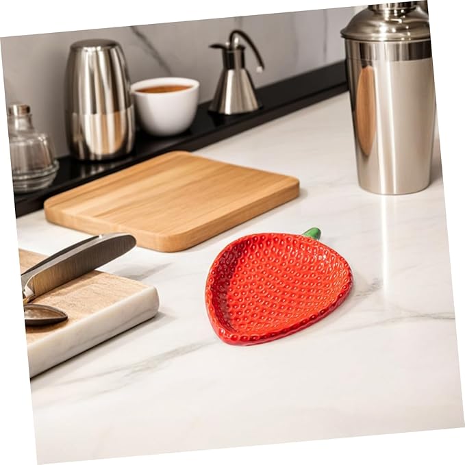 Unomor Strawberry Shaped Ceramic Plate Artistic Snack Platter for Sushi Pastry and Appetizers Compact Porcelain Tray for Home and Outdoor Dining Easy to Clean and Stylish Design