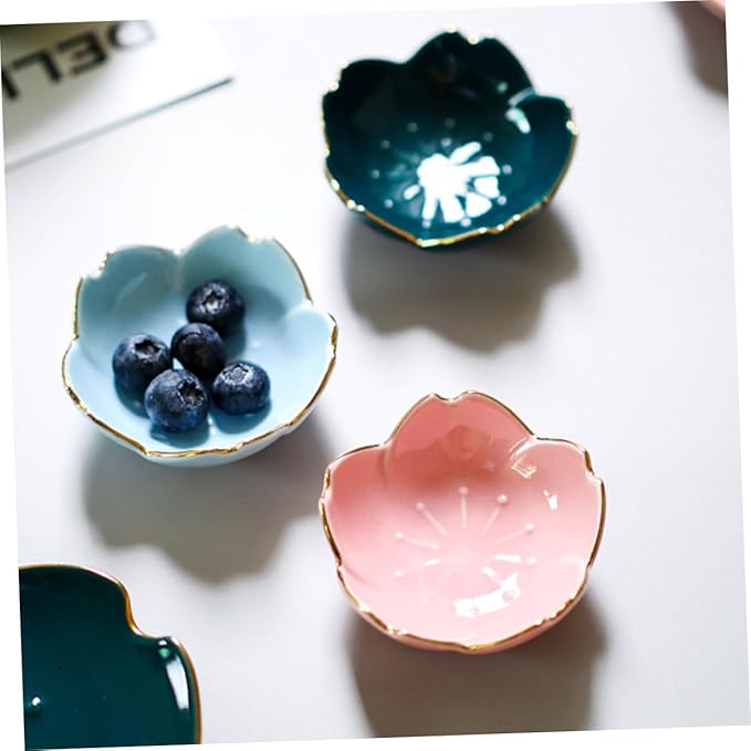 4pcs Ceramic Dipping Sauce Bowls Elegant Appetizer Plates for Soy Sauce Ketchup Vinegar Design for Home Kitchen Parties and Outdoor Use