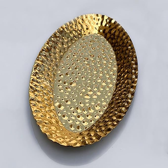 Mini Serving Platter Stainless Steel Serving Tray Hammered Ship Shaped 7.1 x 4 Inch Small Dessert Plates Coffee Table Tray Decorative Plates for Kitchen Party Gold
