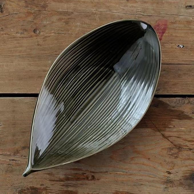 Exquisite Plates, Ceramic Tableware, Leaf Sashimi Plate, Cold Dish, Small Dish, Appetizer Plate, Pastry Plate and Fried Dish