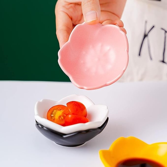 Dipping Dish Dip Bowls Ceramic Snack Bowl Sauce Bowl Mini Kitchen Utensils Dipping Bowl Ornaments Ice Cream Fruit Sara Kitchen Tableware Seasoning Board Appetizer Plate Seasoning Dish ( Color : 1 )