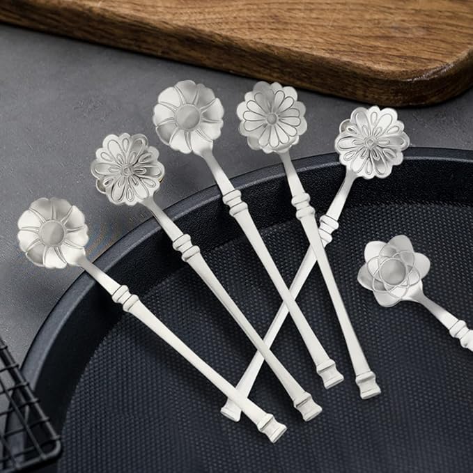 10 Pcs Flower Spoon Coffee Teaspoon Set, Stainless Steel Tableware Creative Dessert Spoons Sugar Coffee Teaspoon Ice-Cream Mixing Stir Bar Ice Tea Spoon (Silver)