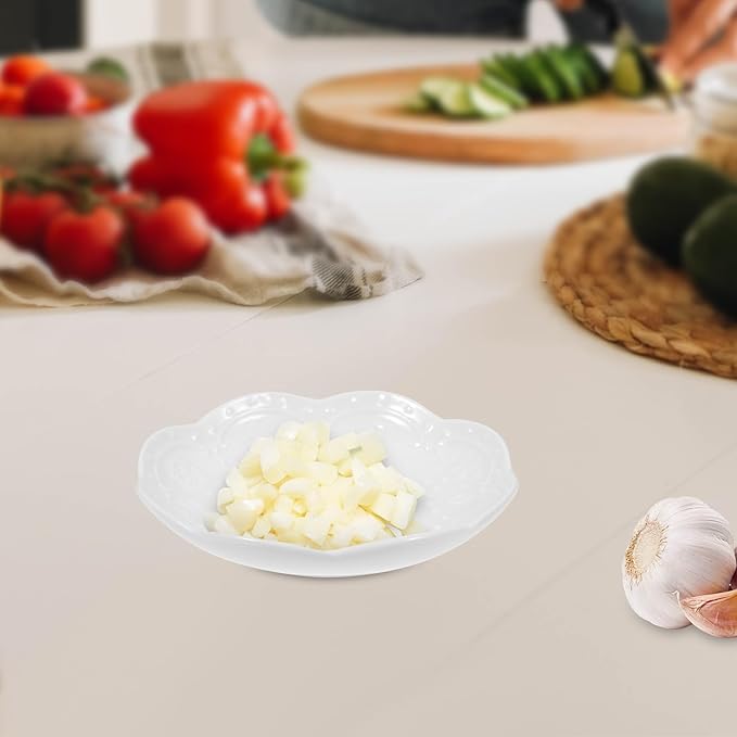 2pcs Ceramic Appetizer Plates Small Multipurpose Sauce Dishes for Soy Sauce Oil Seasonings Compact Porcelain Side Serving Bowls for Snacks Cheese Fruit Bread