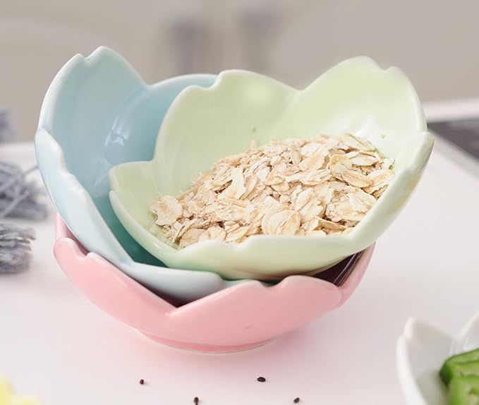 4pcs Ceramic Flower Shape Sauce Dish Seasoning Dishes Sushi Dipping Bowl Appetizer Plates Serving Dish Saucers Bowl