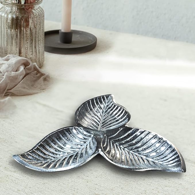 BBH Home's Handmade Silver Novelty Shaped Aluminium Tray 8.26 x 8.26 x 0.98 AMBBVK038AB2020
