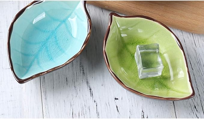 Ceramic Cutlery Salad Bowl Ceramic Fish Shape Appetizer Plates, Seasoning Plate, Snack Plate, Dipping Sauce Plate, Fruit Pastry Plate, Side Dish Plate Small Bowl (Color : B)