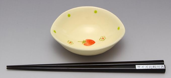 Kiln Original SOUSEN Medium Plate, White, Set in Box, Seto Ware Tableware Gift Set, Fruit (Strawberry) Pattern, 5 Pieces