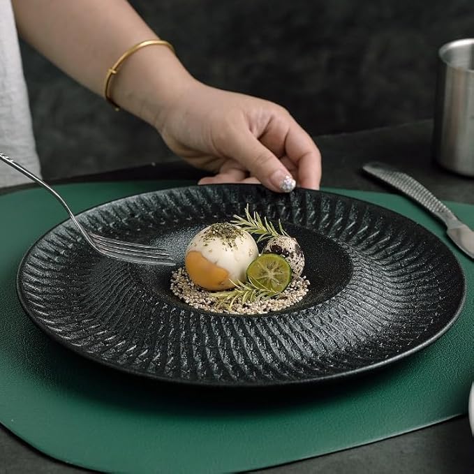 Modern Large Dinner Plates 10-inch Japanese Hotel Restaurant Western Tableware White Ceramic Appetizer Plate Dessert Cake Stackable Dinner Plates