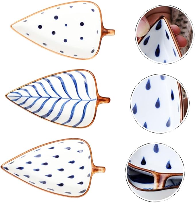 Amosfun 3pcs Ceramic Sauce Dipping Dishes Set Glazed Color Seasoning Plates Snack Food Serving Bowls for Appetizers for Parties and Entertaining Random Style