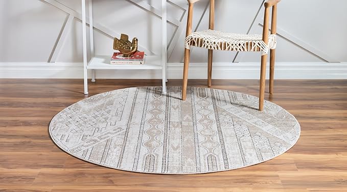 Rugs.com Oregon Collection Rug – 4 Ft Round Ivory Low-Pile Rug Perfect for Kitchens, Dining Rooms
