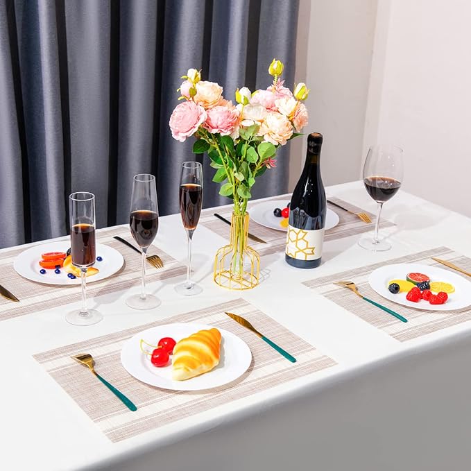 Placemats,PlasticVinyl Washable Heat-Resistant Durable PVC Non-Slip Woven for Kitchen Dining Table Mats (Set of 4, White Beige)
