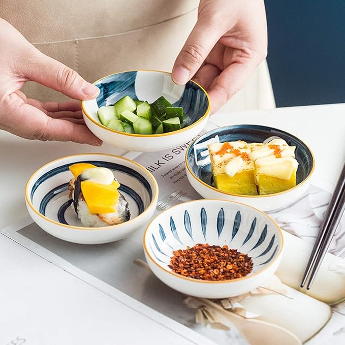 HEXEH Salad Plate 4pcs Household Round Ceramic Sauce Dish Soy Sauce Dipping Bowls Appetizer Plates Side Dishes Serving Dish Japanese Style Dinnerware Set Plastic Plate (Color : E)