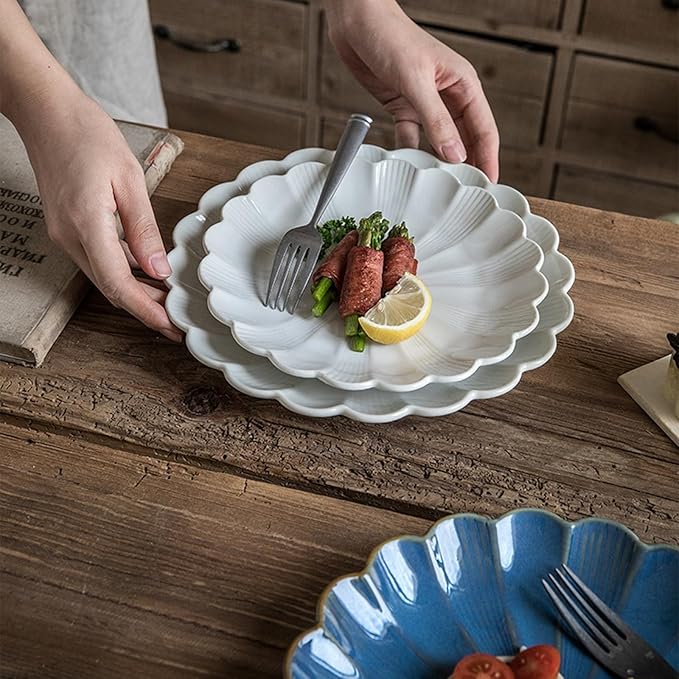 SONGCHAO Party Supplies 10 Inch Petal Plate Embossed Dessert Plate Ceramic Plate Salad Plate Home Kitchen Ceramic Dinnerware Plate Party Plates (Color : A, Size : 10inch)