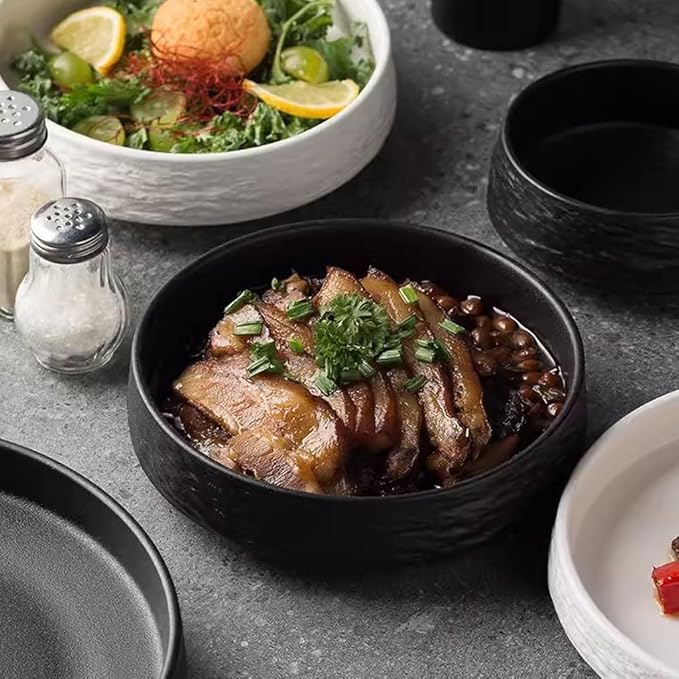 SONGCHAO Party Supplies Creative Hammered Black And White Restaurant Hotel Deep Plate Pasta Plate Ceramic Private Kitchen Special Dinner Plate Serving Plate Party Plates (Size : Small)