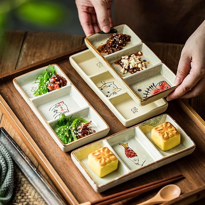 Sauce Dish 1 Piece Multifunctional Table Setting Snack Plate Snack Plate Multifunctional Seasoning Soy Sauce Plate Three Compartments Ceramic Plate Snack Plate(C)