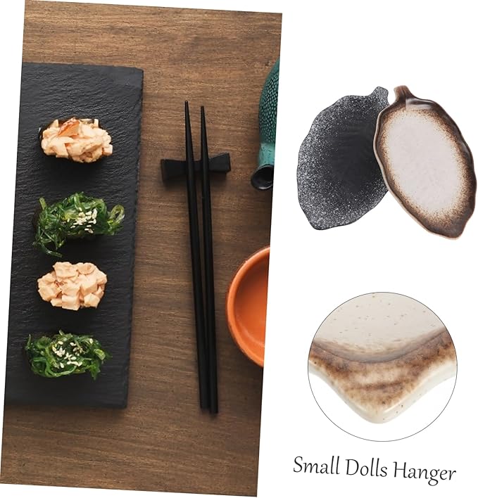 2pcs Creative Retro Ceramic Snack Plates Versatile Dipping Dishes for Condiments Fruits and Appetizers Unique Banana Leaf Design for Home and Dining Use
