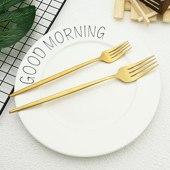 30-Piece Stainless Steel Silverware Set, Attractive Matte Finished Flatware Set, Serving for 6, Classic Cutlery set for Home/Restaurant，Includes Dessert Spoons Forks - Gold