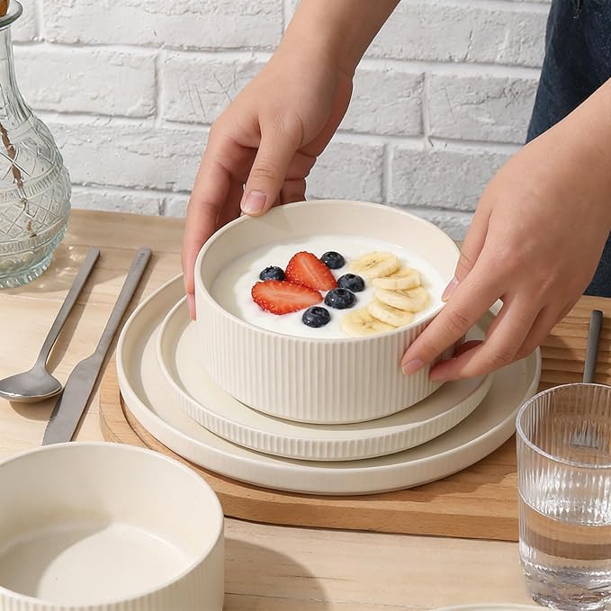 MONITO Ceramic Dinnerware Sets for 4, 18PCS Stoneware Plates and Bowls Sets, Reactive Glaze Dish Set, Chip and Scratch Resistant Double, Microwave and Dishwasher Safe, Matte White