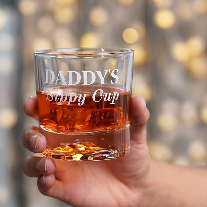 PONPUR Gifts for Dad Men Christmas, Daddy's Sippy Cup Whiskey Glass, Funny Birthday Gag Dad Husband Gifts Ideas from Daughter Son Kids, Stocking Stuffers, Bourbon Scotch Gift for Expecting Father