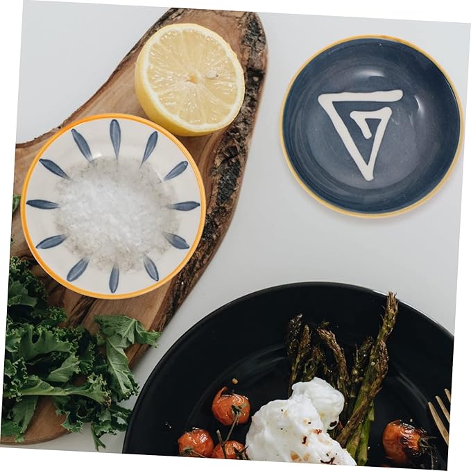 4pcs Assorted Color Ceramic Condiment Plates Japanese Style Seasoning Trays for Dipping Sauces Small Side Dishes and Appetizers for Home Restaurant Use