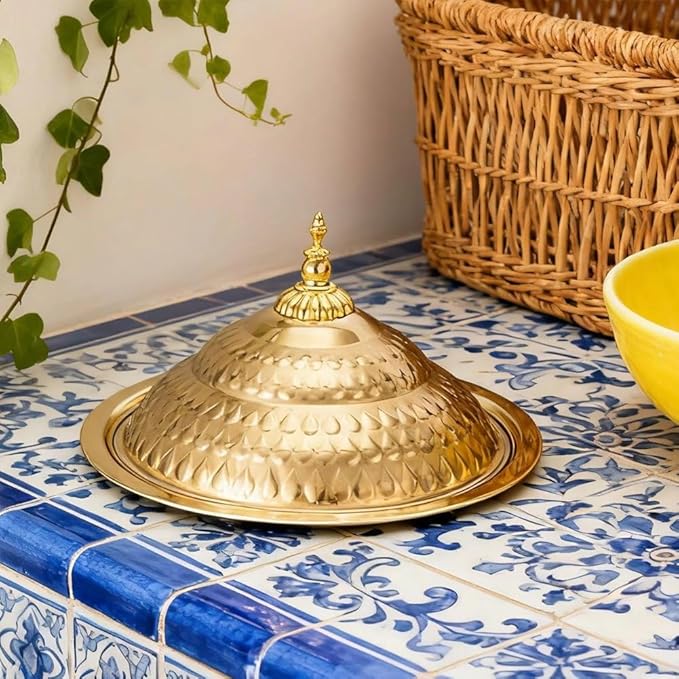 Stainless Steel Food Serving Tray with Lid, Decorative Serving Platter for Snacks Desserts Fruit Display for Kitchen Party