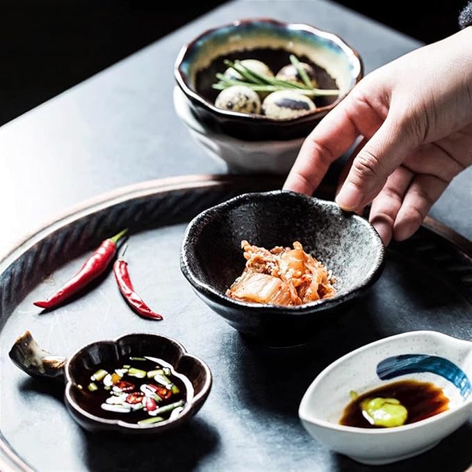 WaLdor Seasoning Dishes 4.1inch Ceramic Sauce Dish Soy Sauce Dipping Bowls Appetizer Plates Japanese Style Dinnerware Set for Sushi Sauce Tomato Sauce Salad Sauce BBQ Ceramic Sauce Dish (Color : C)
