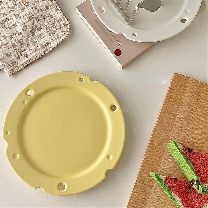 SONGCHAO Party Supplies Creative Ceramic Plate Yellow Cute Matte Cheese Shape Breakfast Plate Home Kitchen Snack Plate Dessert Cake Plate Party Plates (Color : A)