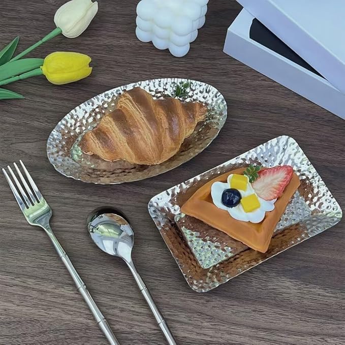 Mini Serving Platter Stainless Steel Serving Tray Hammered Ship Shaped 7.1 x 4 Inch Small Dessert Plates Coffee Table Tray Decorative Plates for Kitchen Party Silver